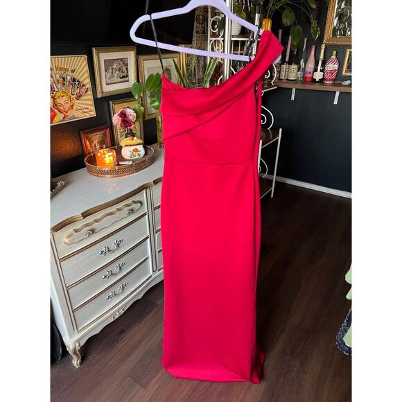 NWT Black Halo Zendaya Off-The-Shoulder Gown - Picture 1 of 10